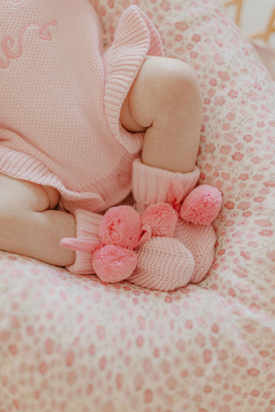Baby Knit Booties | Pink Poms